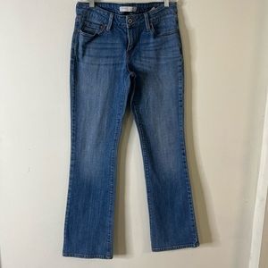 Levi’s Size 4 Medium